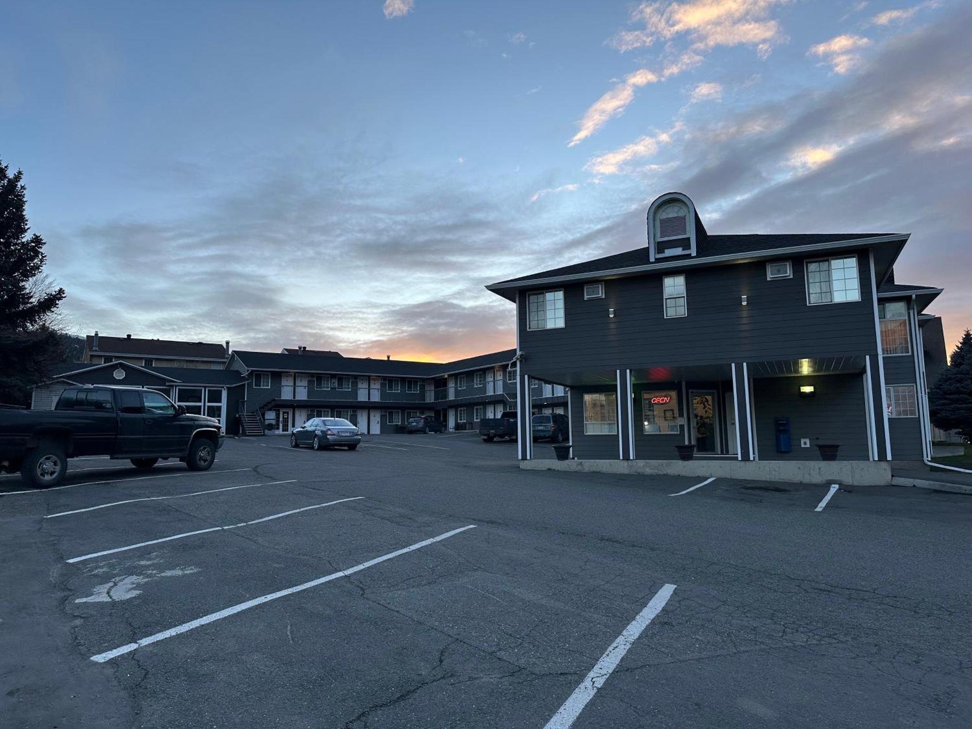 Kings Motor Inn Kamloops Luaran gambar